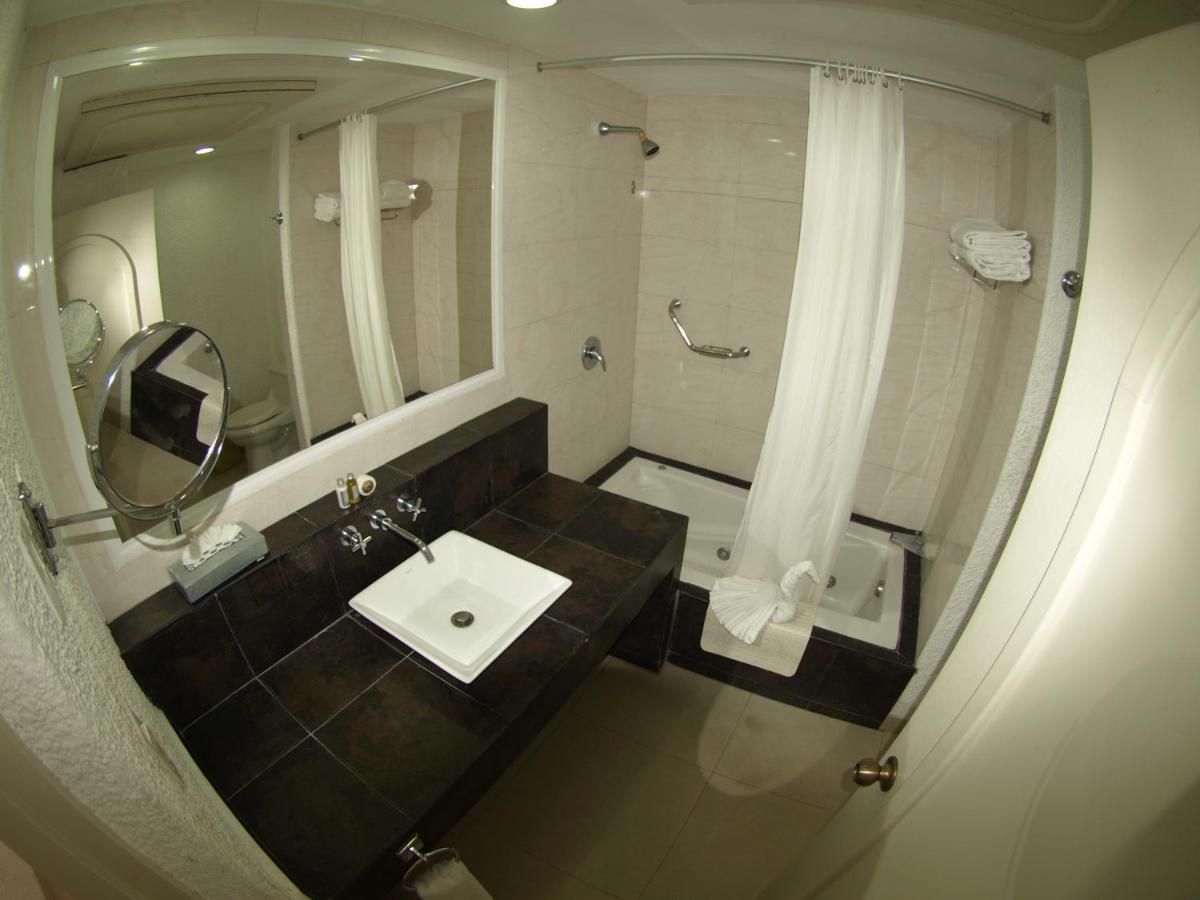 Sierra Mar All Inclusive At Tesoro 曼萨尼约 外观 照片